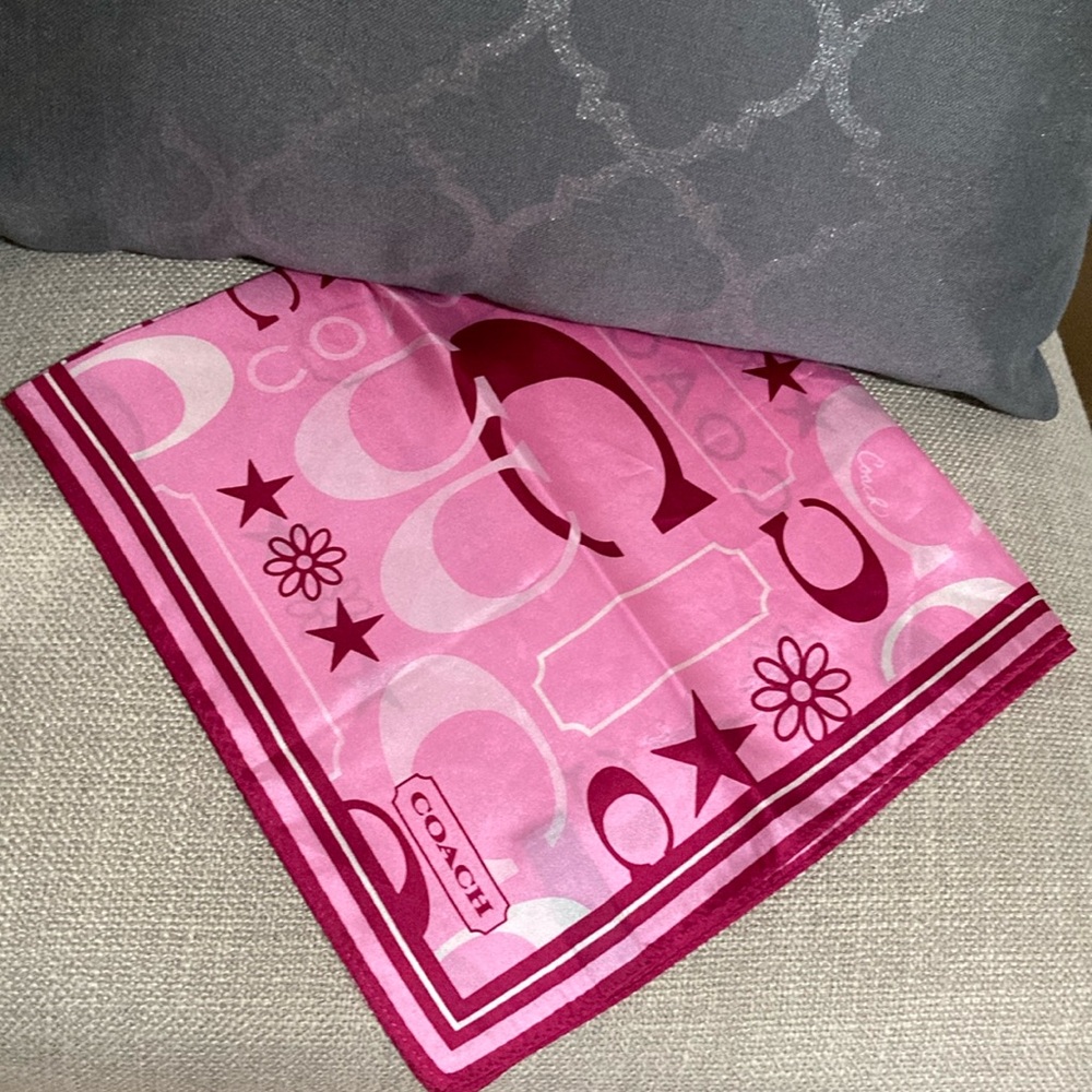 Coach Bundle - Picture 4 of 10